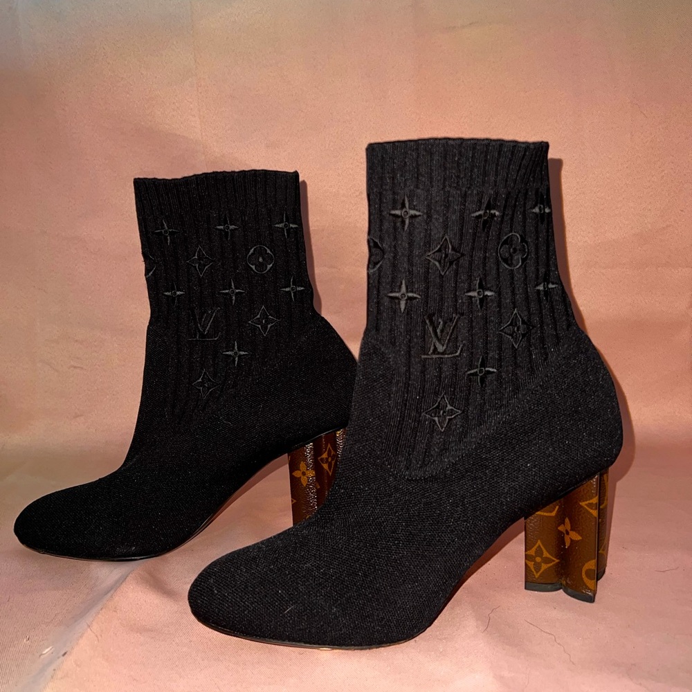 Louis Vuitton Silhouette Ankle Boot